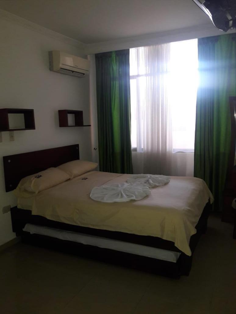 Hotel Orquidea Dorada R Melgar Luaran gambar