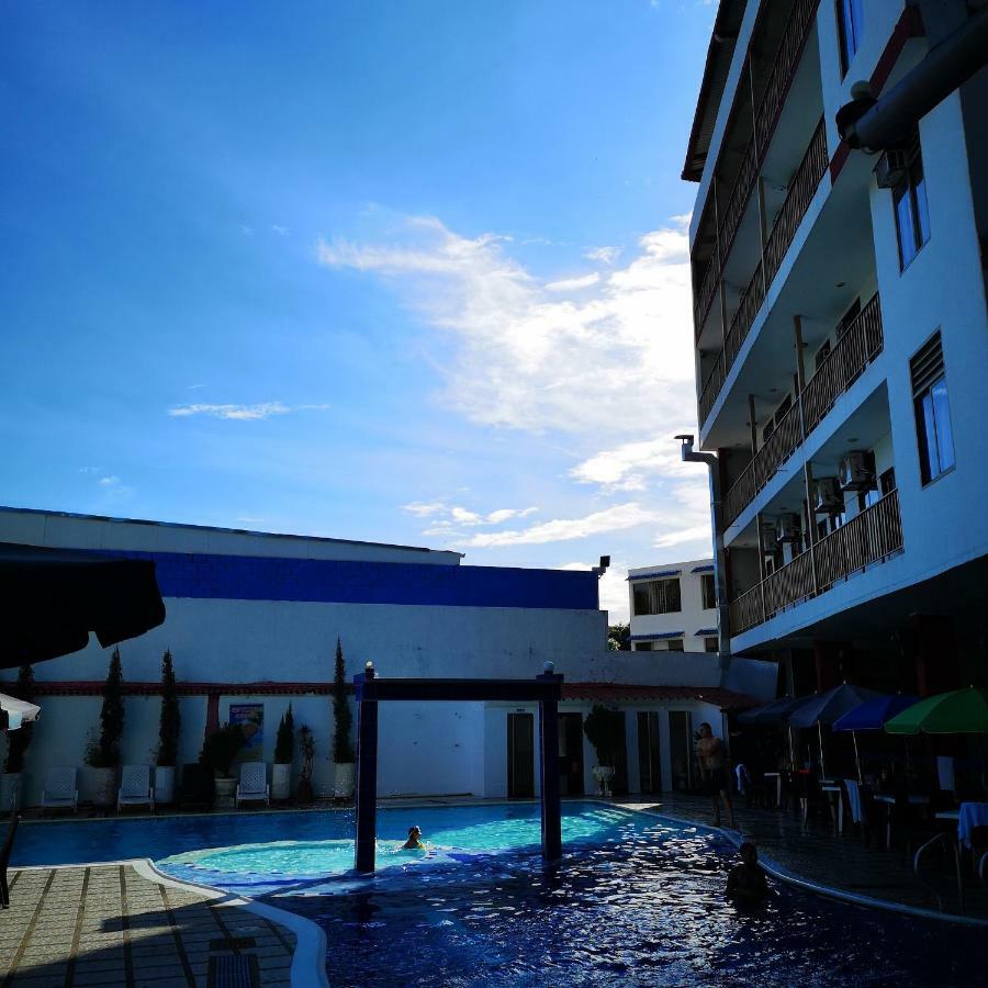 Hotel Orquidea Dorada R Melgar Luaran gambar
